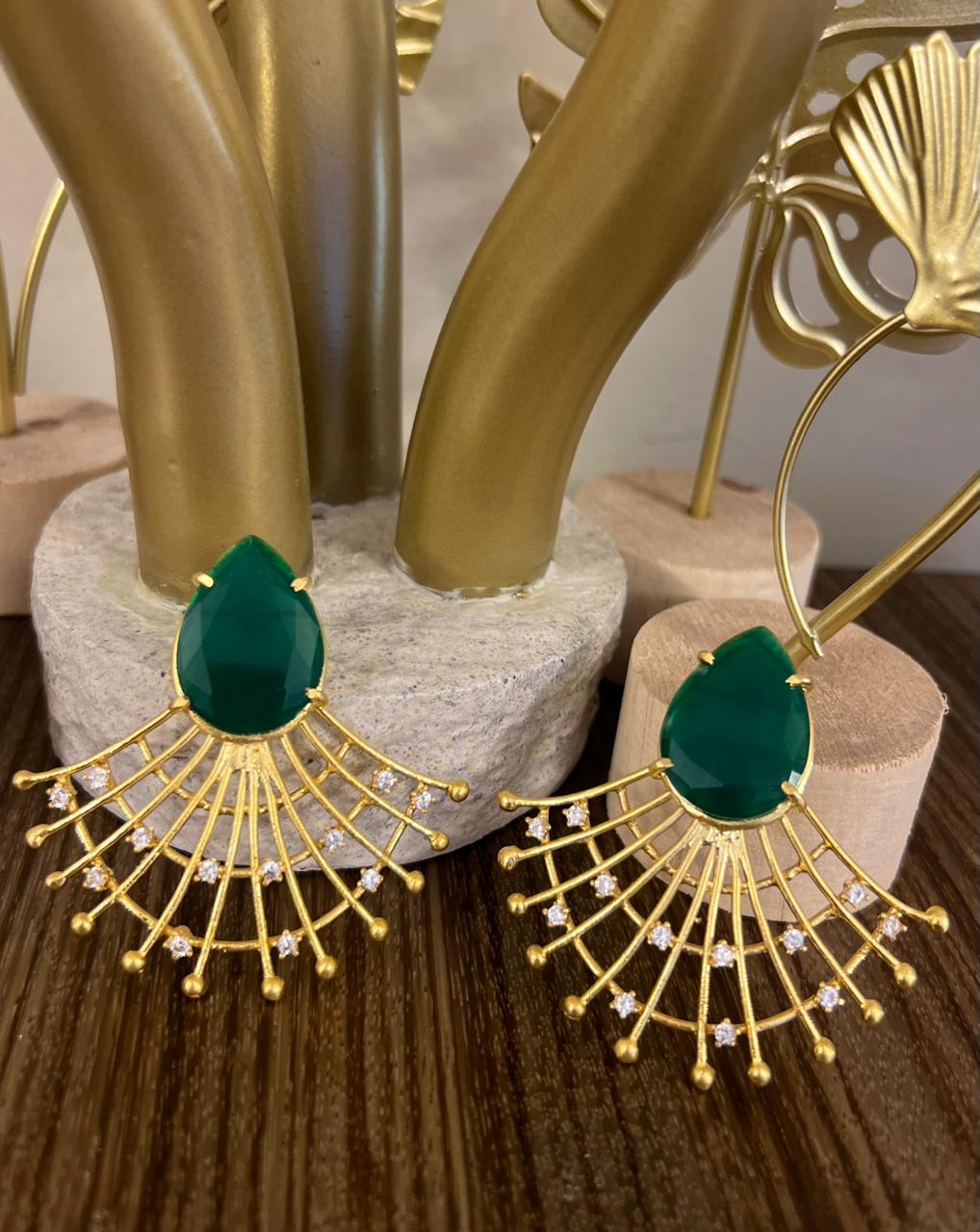 linked circle short drop earrings linked circle short drop earrings