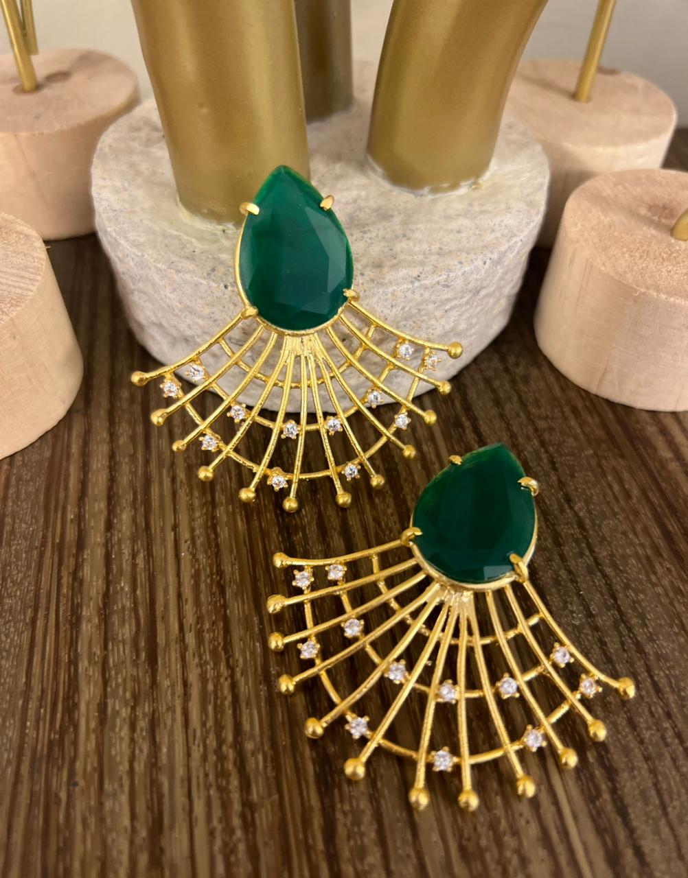 linked circle short drop earrings linked circle short drop earrings