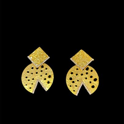 stone short drop earrings